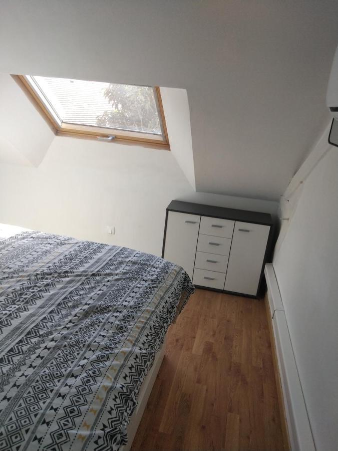 Apartament Au Bon Acceuil Channay-sur-Lathan Zewnętrze zdjęcie
